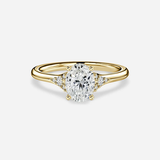 0.50 CT-1.0 CT Oval Moissanite Cluster Engagement Ring