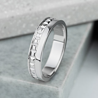 Polished Finish & Unique Design Men's Wedding Band